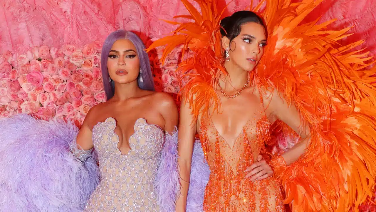 Spook Like a Star: Iconic Duo-Inspired Halloween Looks for 2024