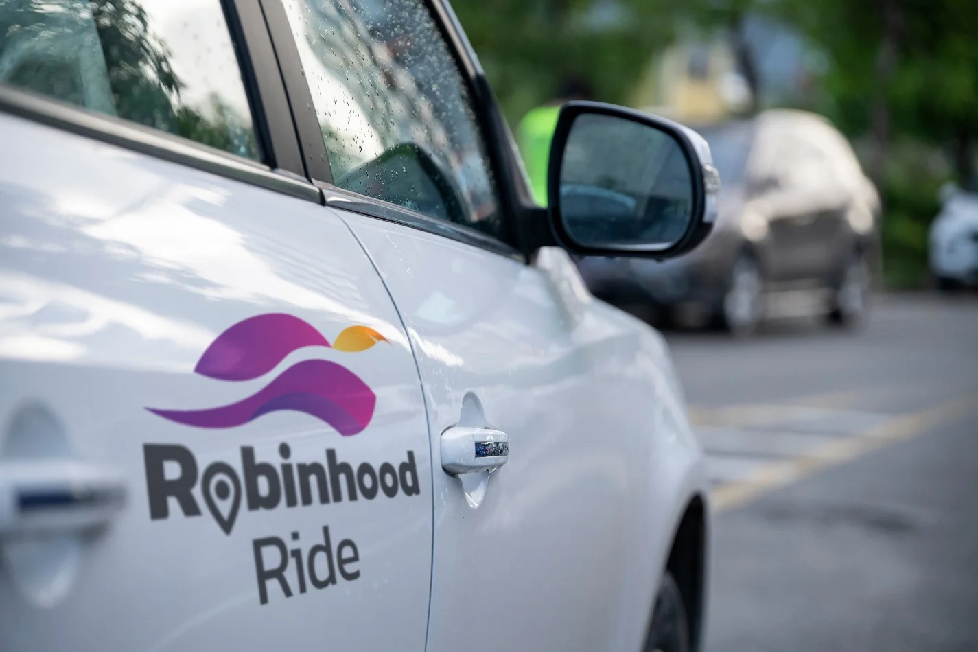 Food Delivery App Robinhood to Launch ‘Robinhood Ride’ This Year