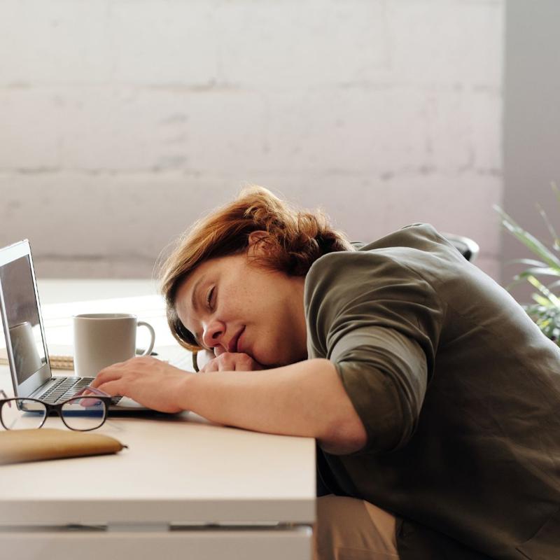 The Sleepy Chronicles: Food Comas Decoded – How to Bounce Back from Your Indulgent Slumber.