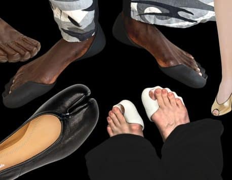 Toes Out: The Bold Footwear Fashion of 2025