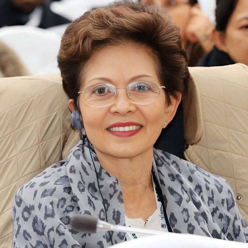 Dr. Chaweewan Hutacharern