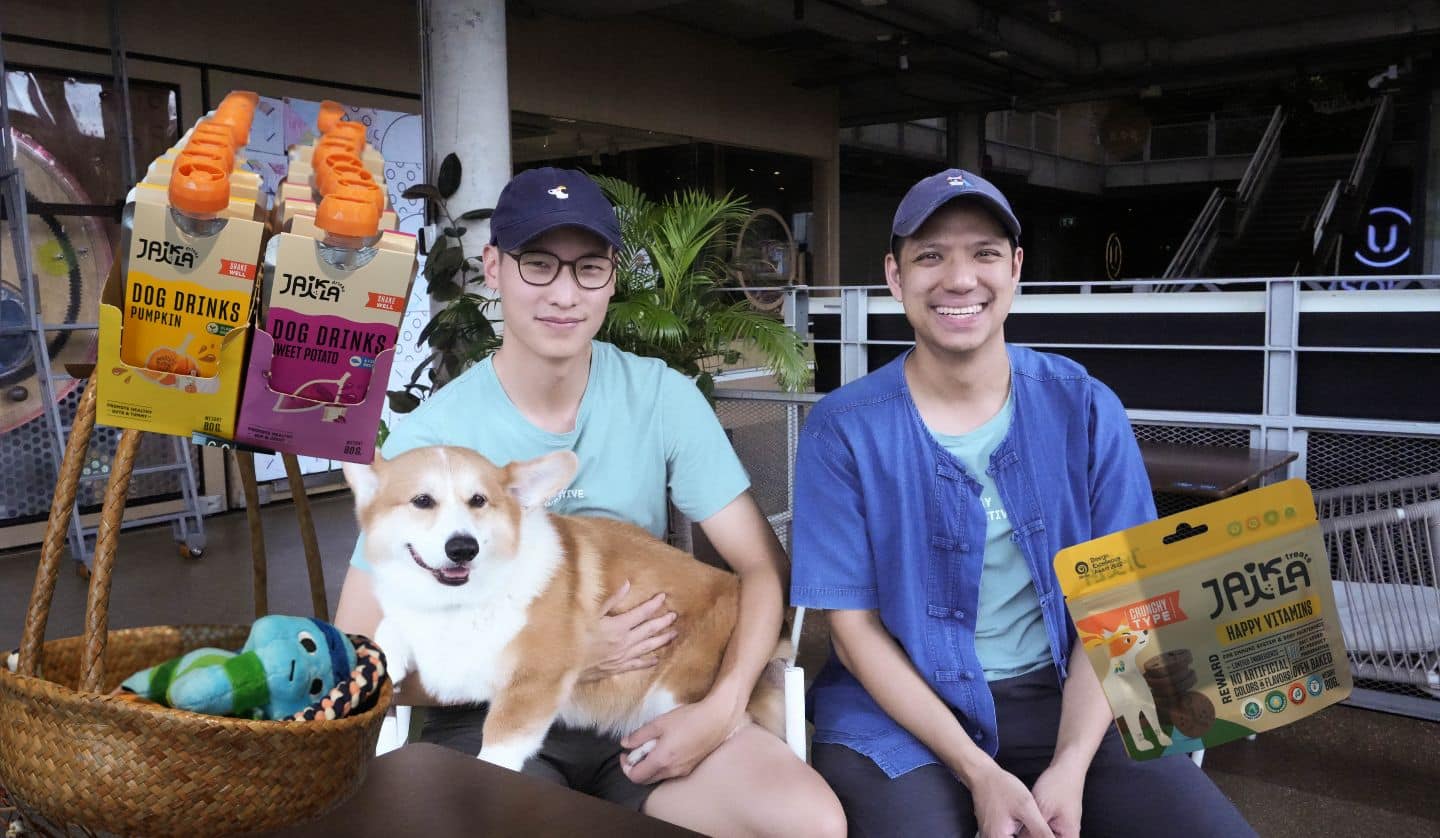 Friday Future Listers: Treat Your Dog to Their Favourite Snack that Does Good with Dhong and Petch