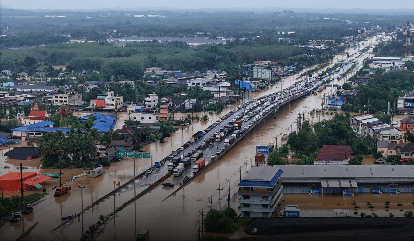 Flooding Crisis in Southern Thailand: When Water Turns Lives Upside Down