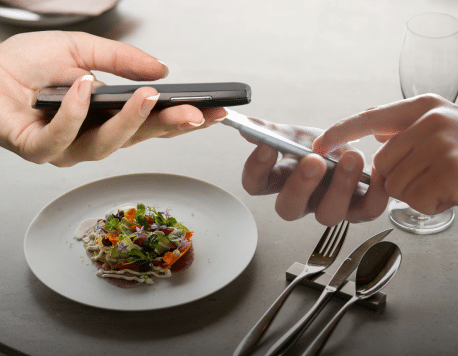 Is Phone Banning Viable for Fine Dining?