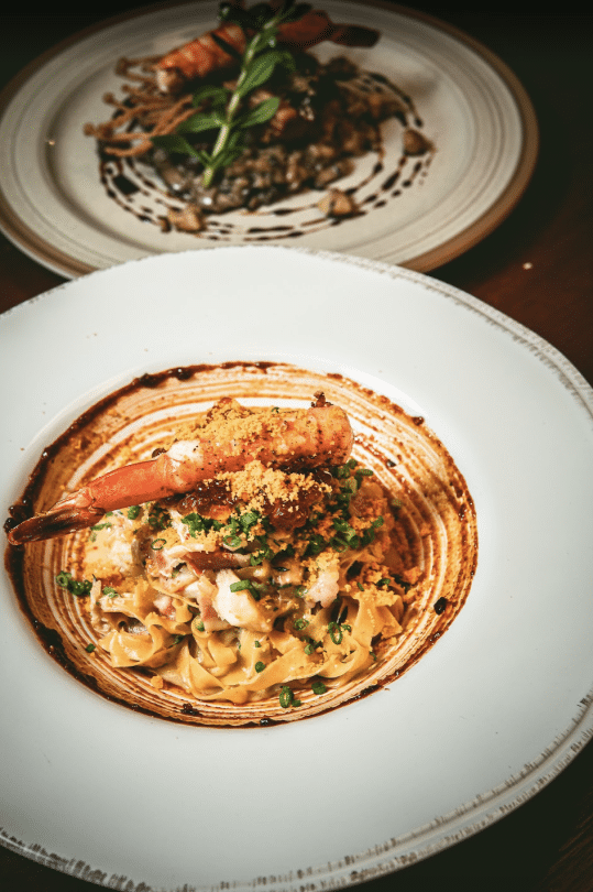 Issara – Restaurant & Bar