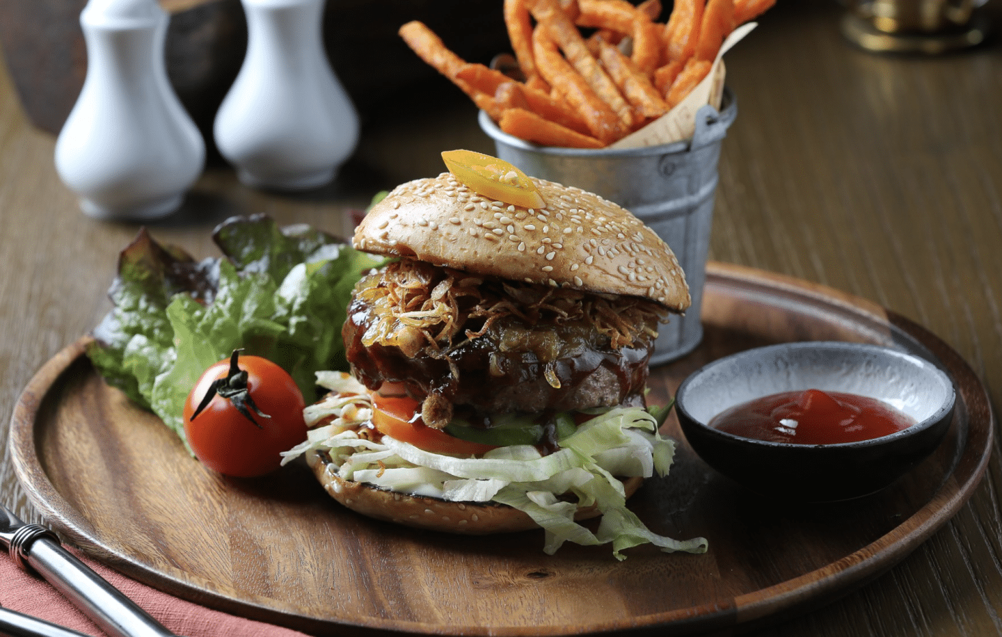 THE TRAM Restaurant, Bar & Wine Cellar